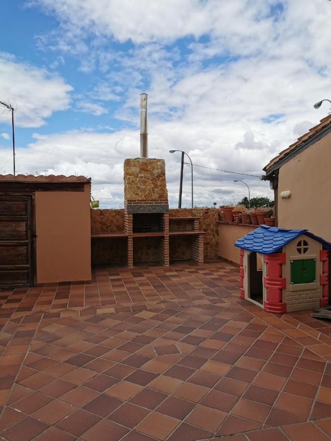 La Cerca De Torrecaballeros, A 10 Min De Segovia Экстерьер фото